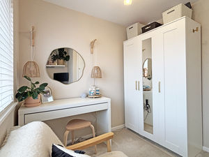 Photo 7- click for photo gallery